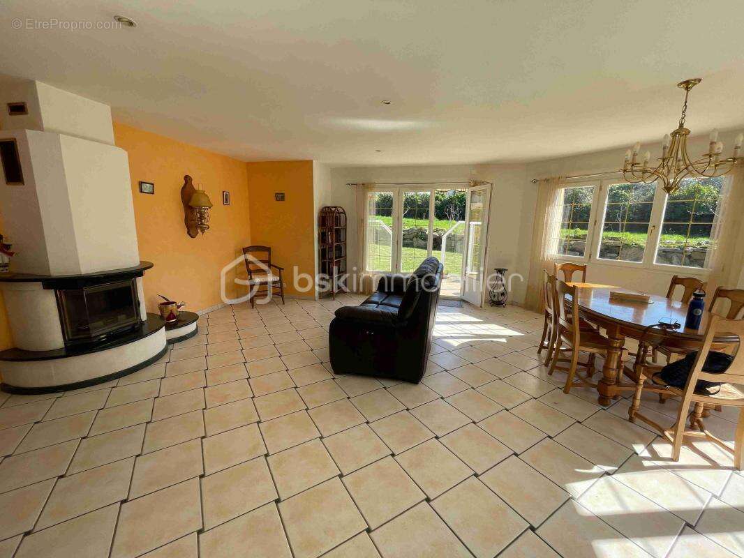 Maison à TREBEURDEN