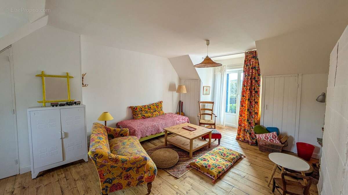 Maison à LAROQUEBROU