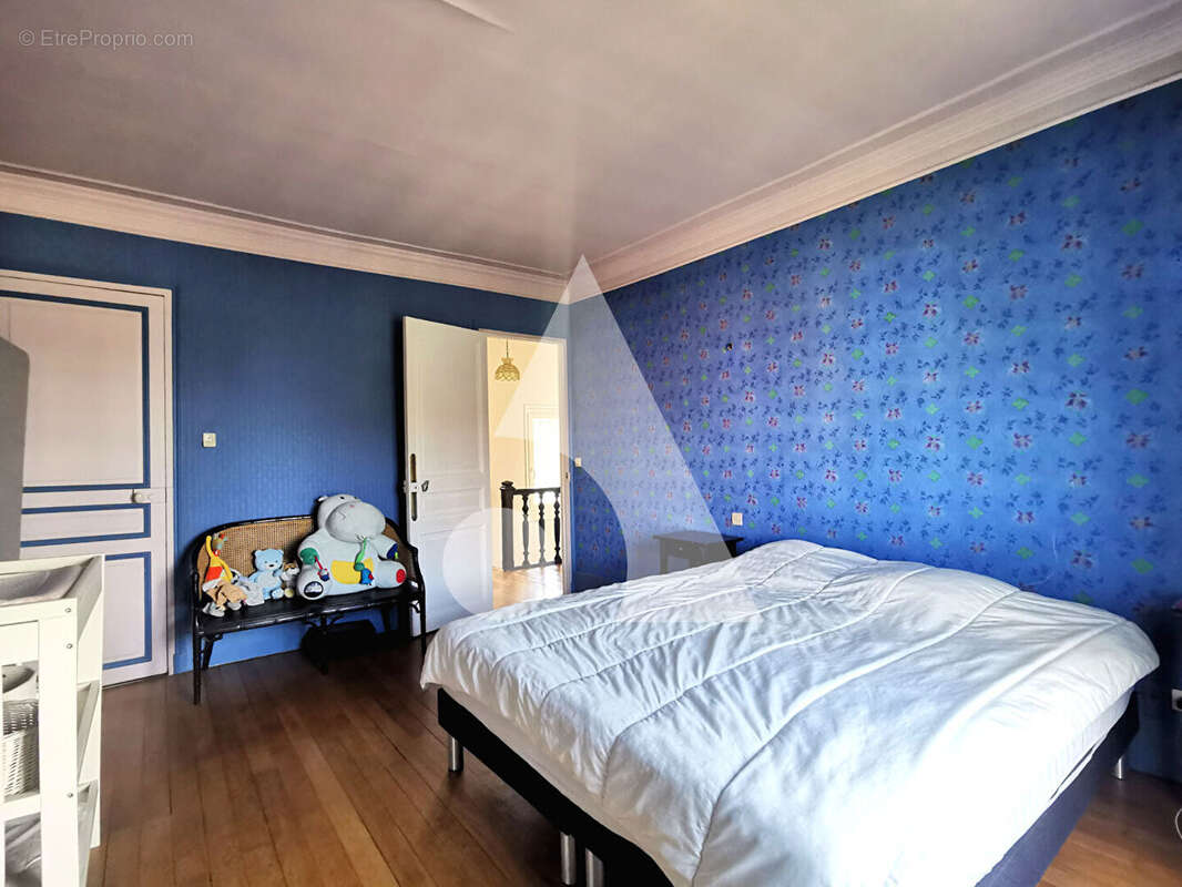 Maison à LA FRETTE-SUR-SEINE