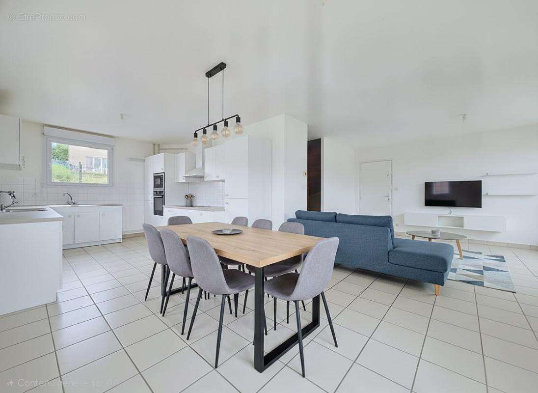 Maison - 3 Chambres - Garage - Jardin - Proche centre village - photo 16