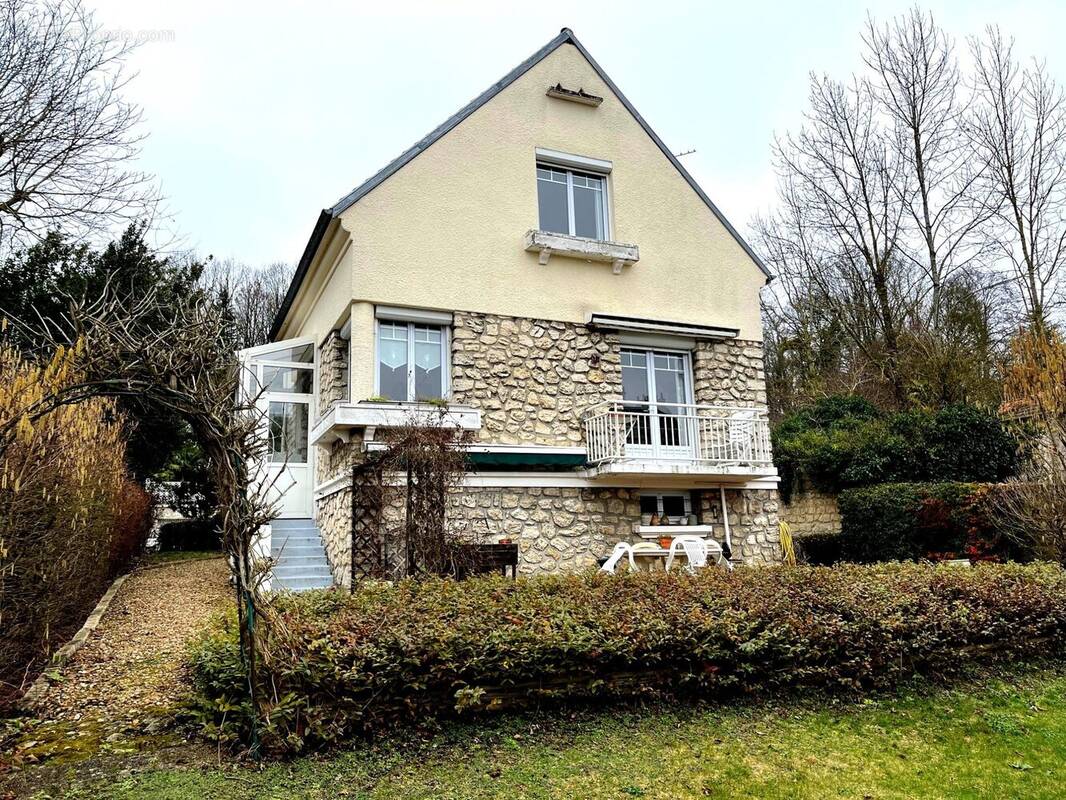 Maison à HARDRICOURT
