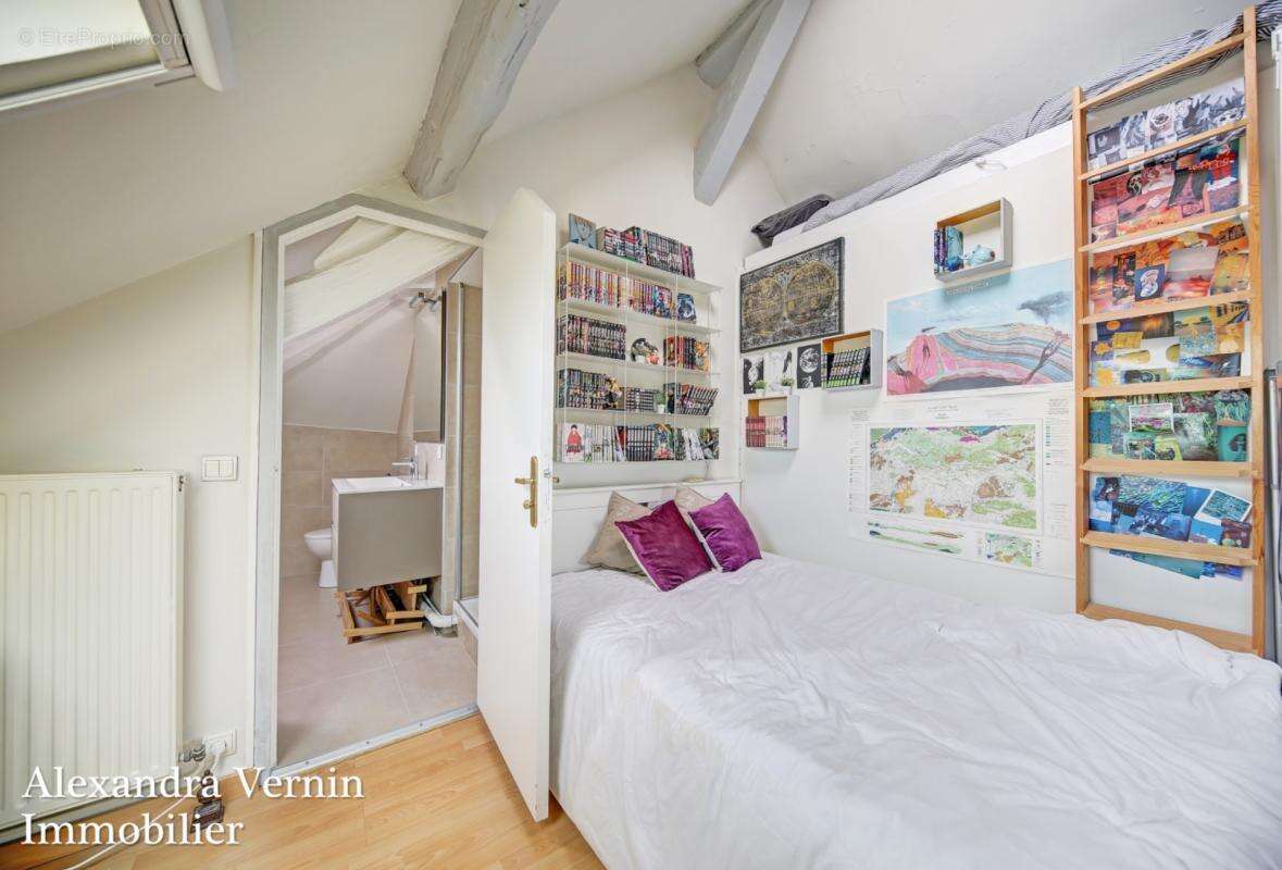Magnifique appartement au sein d'un prestigieux hôtel particulier rue de Lorraine - photo 11