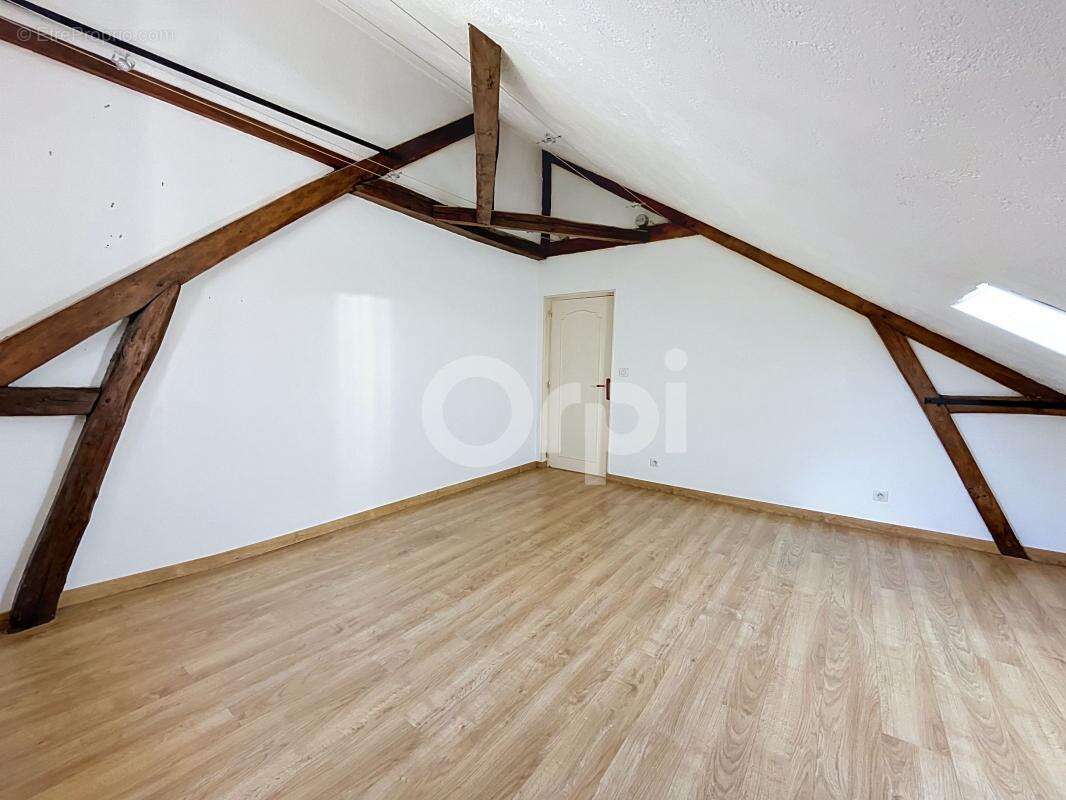 Maison à CLERMONT