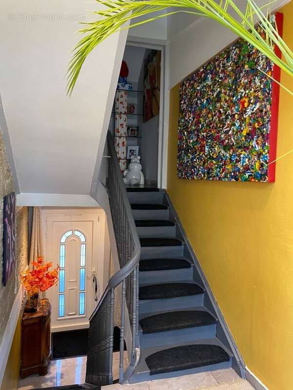 Maison à LAMARQUE-PONTACQ