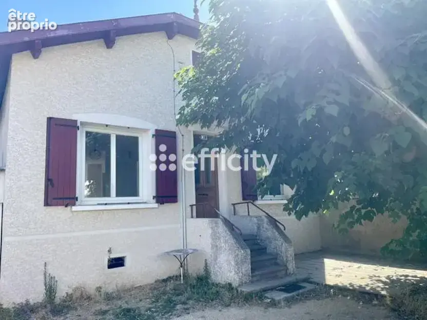 Maison 4 pièces 95 m² à vendre à Saint-Rambert-D'albon (26140) - photo 2