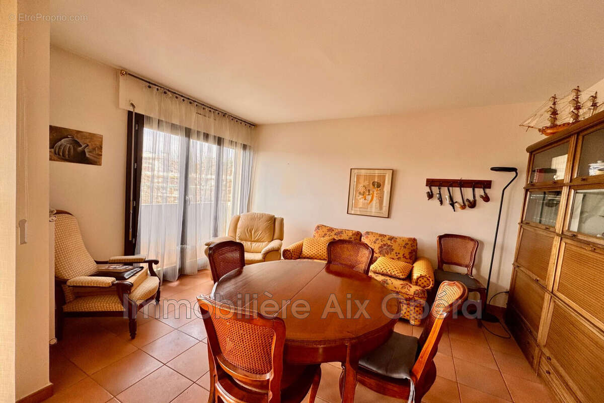 Appartement à AIX-EN-PROVENCE