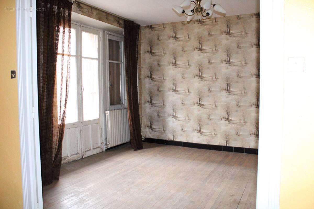Maison à PRADELLES