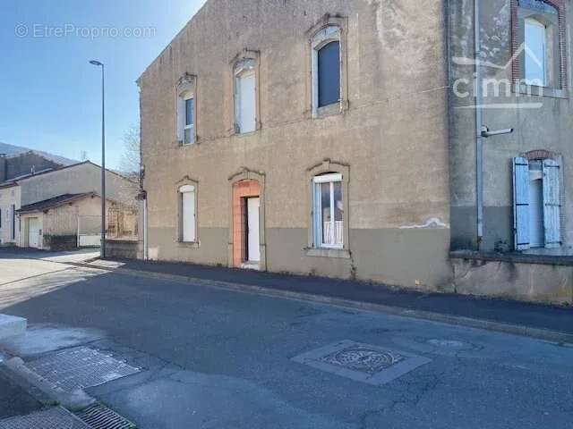 Appartement à AUSSILLON