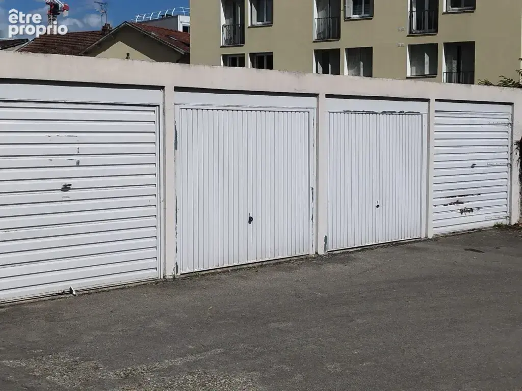 A VENDRE T4 LYON 69008 Général Frère - photo 4