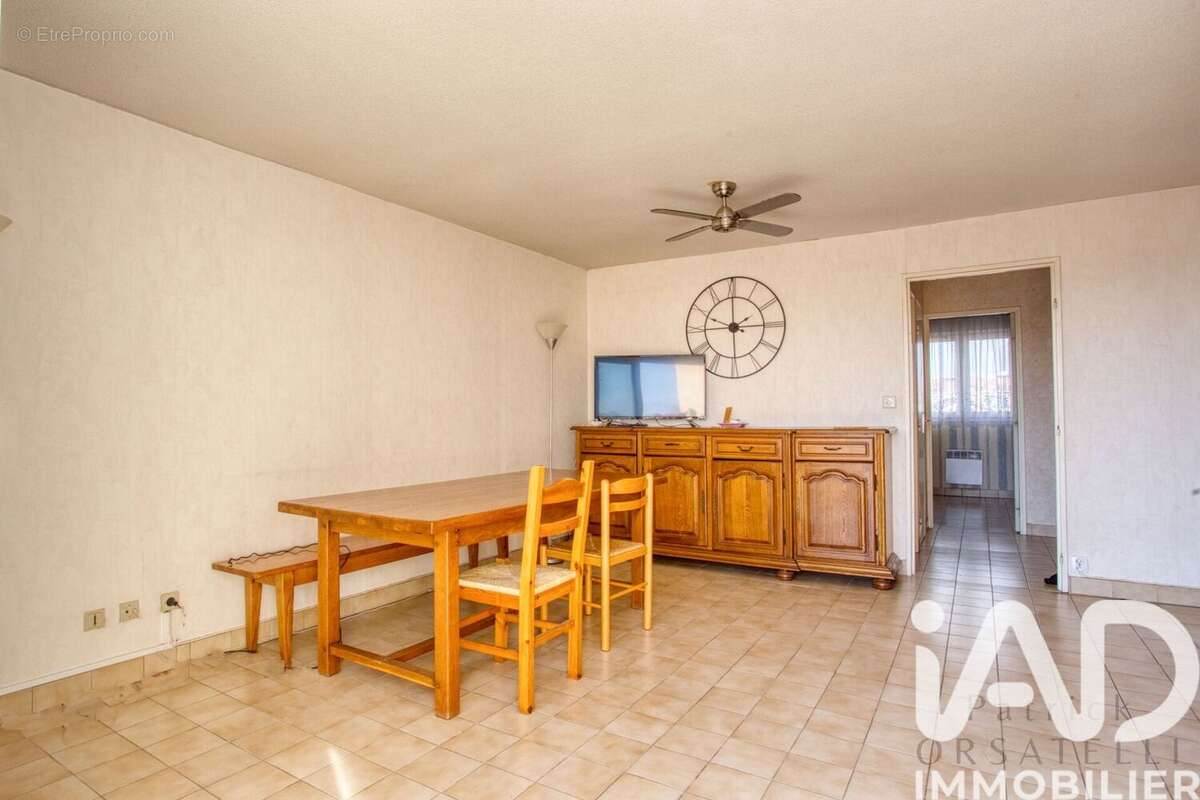 Photo 3 - Appartement à FREJUS