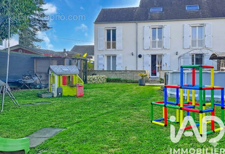 Photo 1 - Maison à GURCY-LE-CHATEL