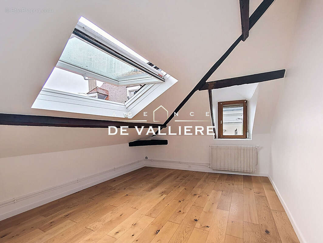 Appartement à RUEIL-MALMAISON