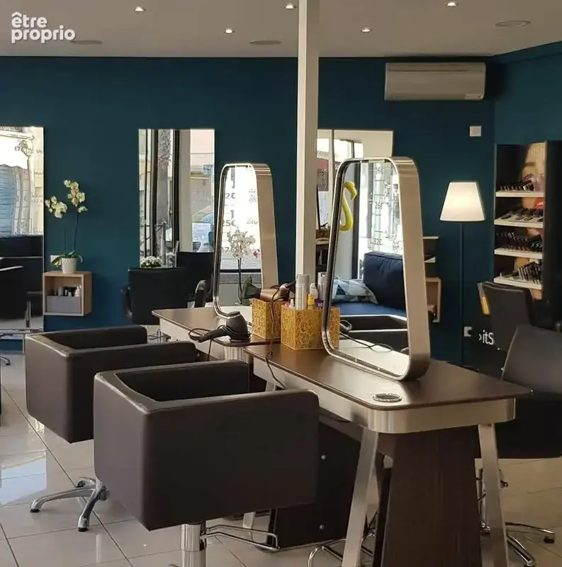 Fond de commerce salon de coiffure en centre ville - photo 3