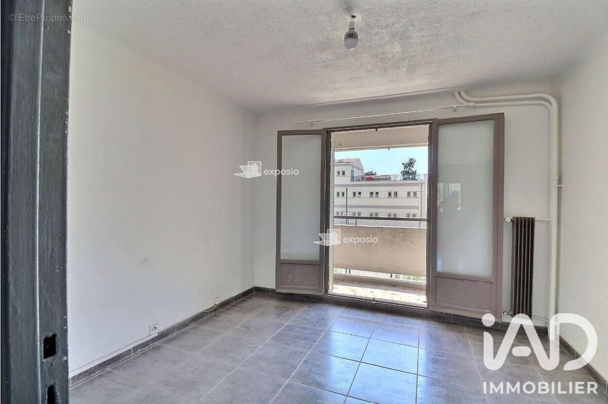 Photo 9 - Appartement à MARSEILLE-9E