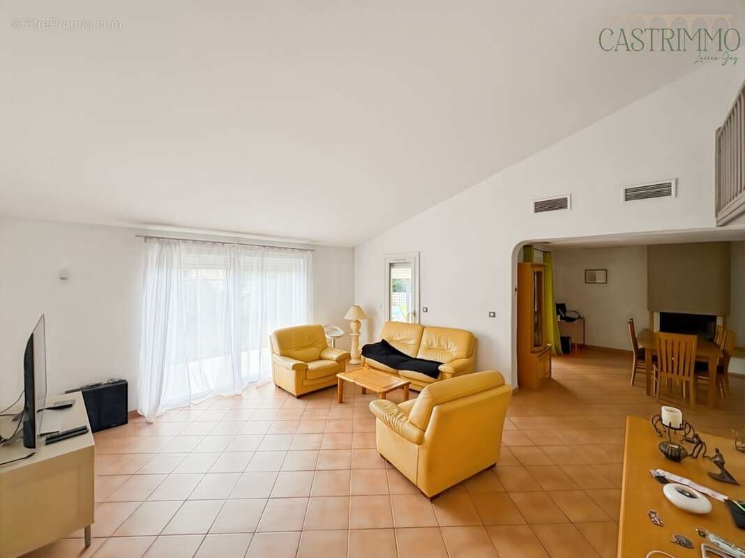 Maison à VILLETELLE