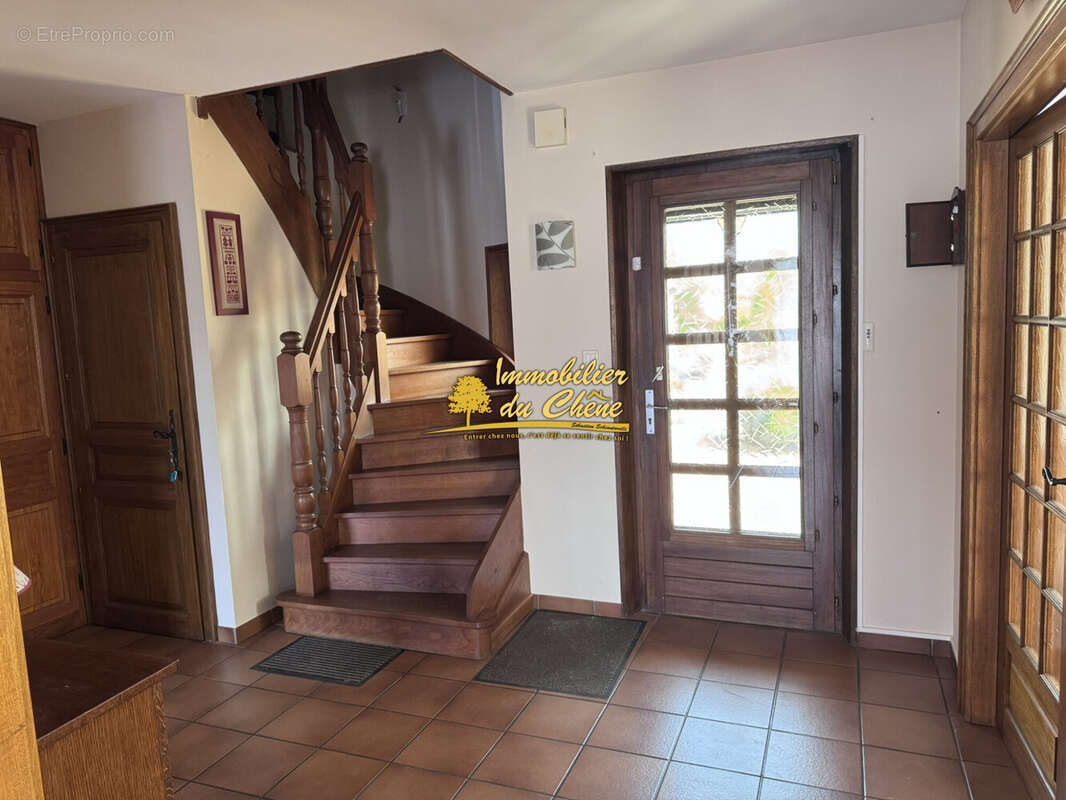 Maison 134 m² à Saint-Loup-Sur-Semouse  - photo 8