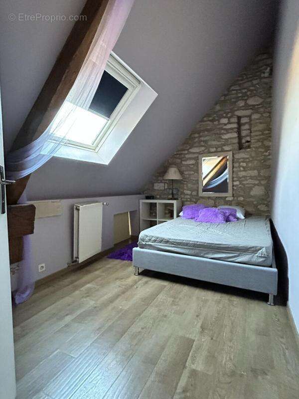 Charmante maison en pierres de 7 pieces, 5 chambres - photo 13