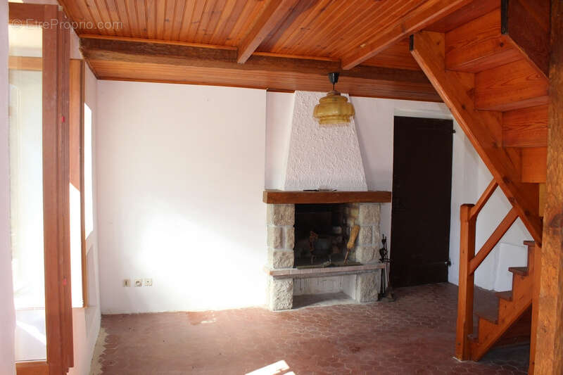 Appartement à LANTOSQUE