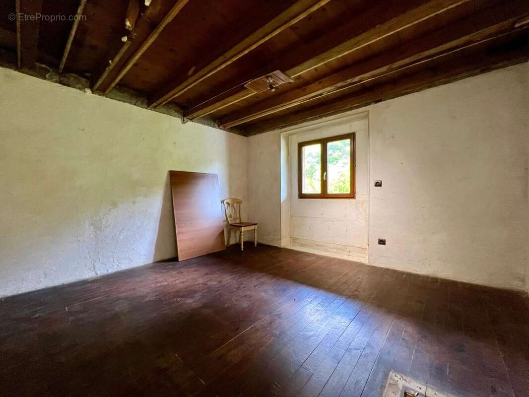 Maison à ALLEVES