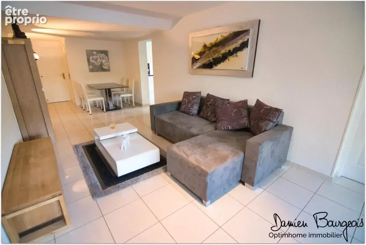 Appartement t3 de 79 m² en rez-de-chaussée avec place de parking - photo 2