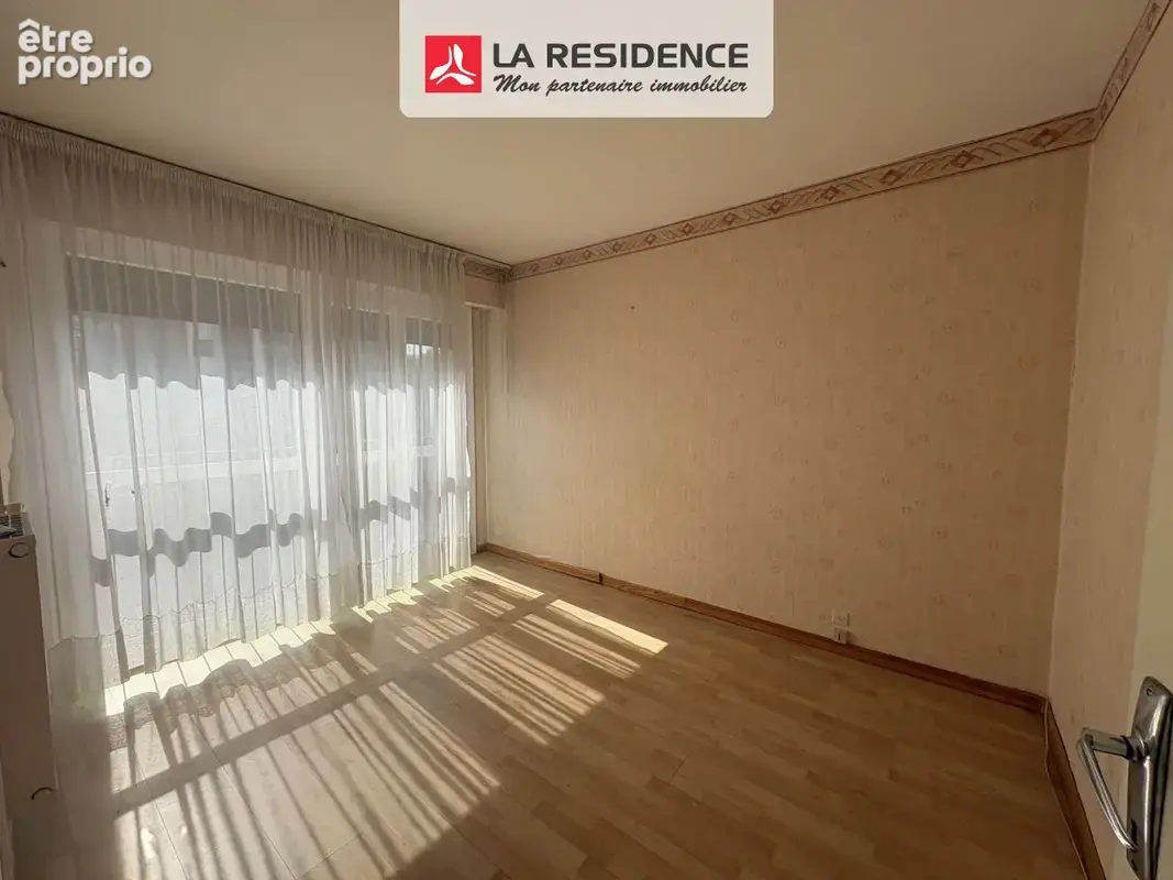 Appartement 78 m² à Les Mureaux  - photo 5
