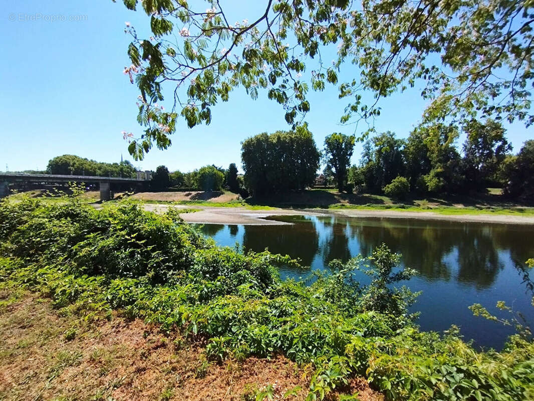 Maison à PORT-SAINTE-FOY-ET-PONCHAPT