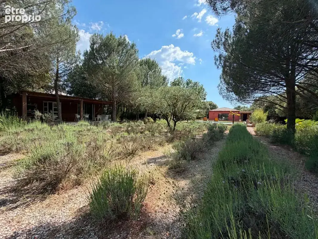 Villa Saint Maximin La Sainte Baume 3 pièce(s) 130 m2 - photo 3