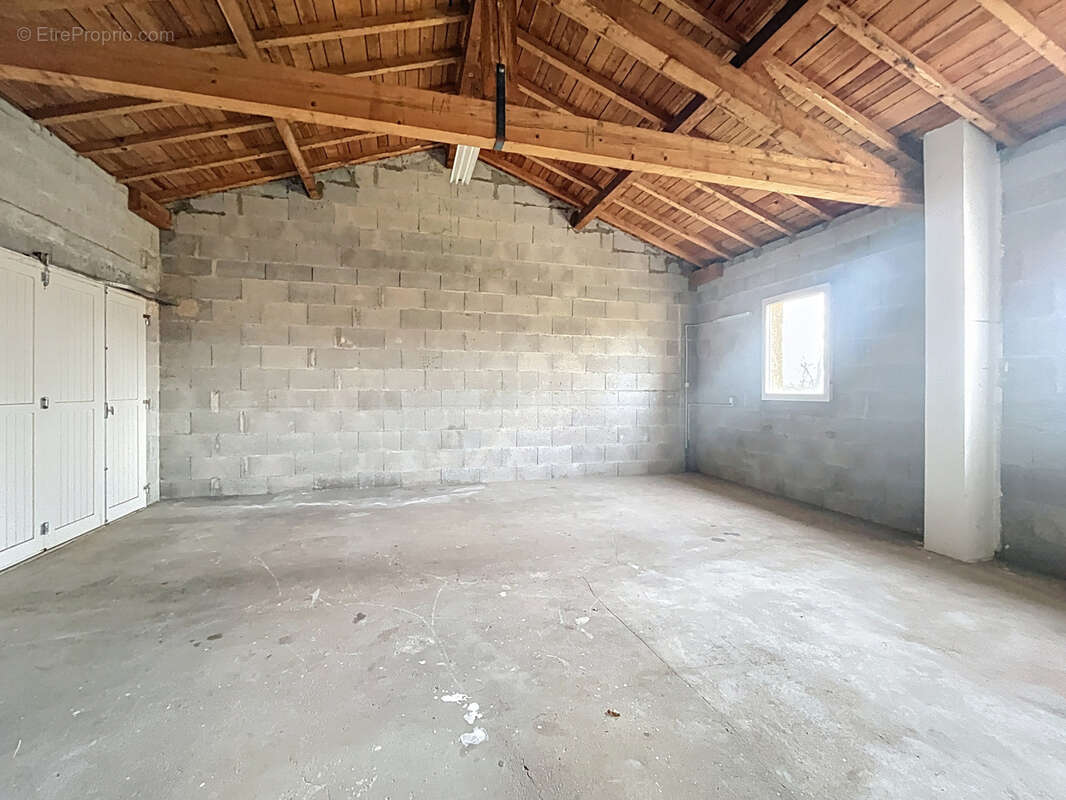 Maison à FRANCHEVILLE