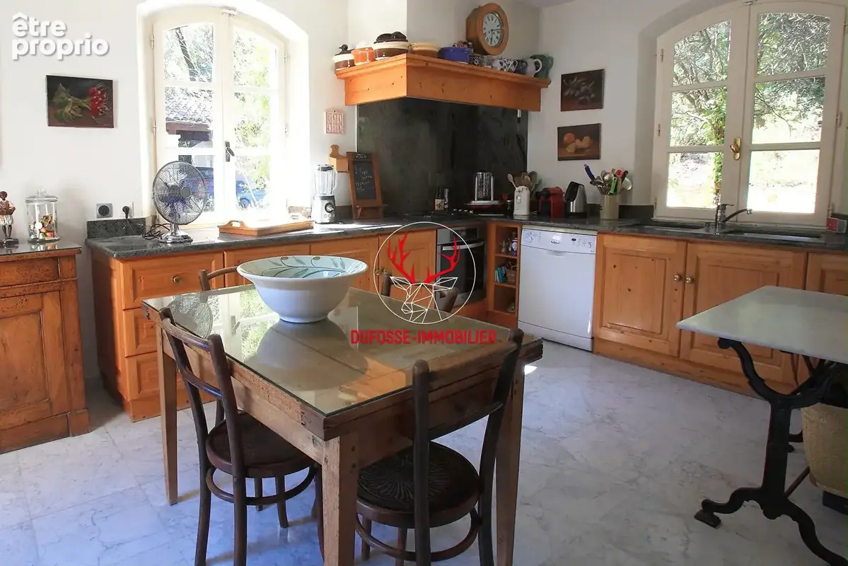 Villa au charme provençal avec piscine et Bois privé - photo 5