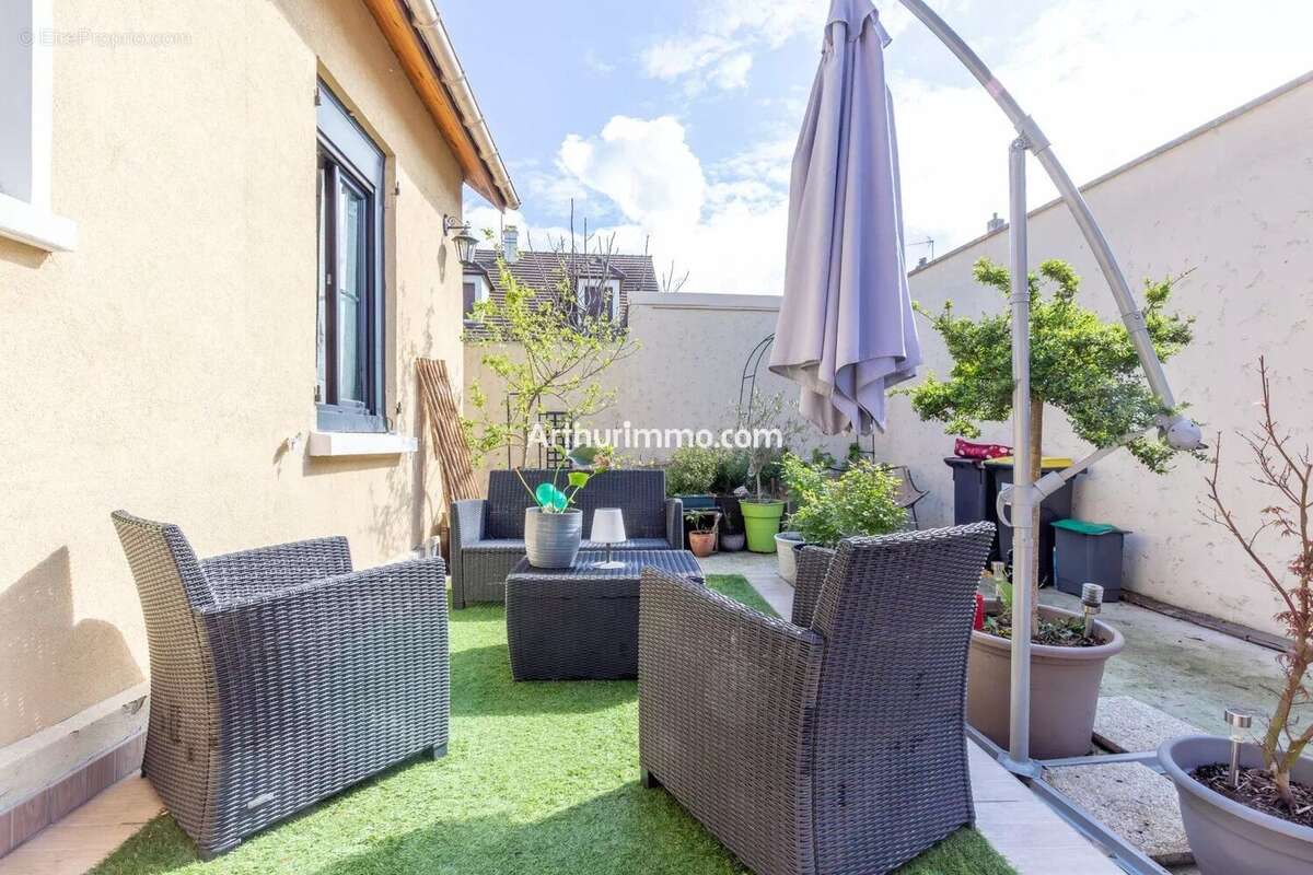 Maison à SUCY-EN-BRIE