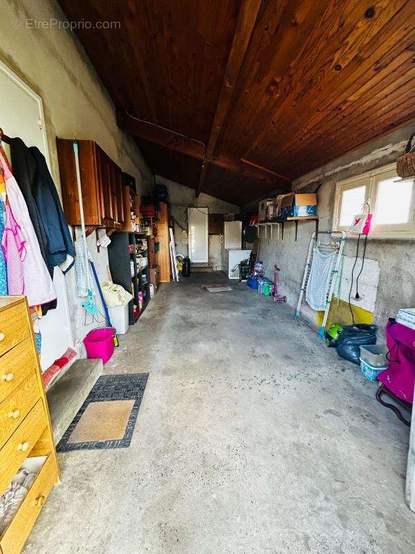 Maison à SAINT-PIERRE-DU-MONT