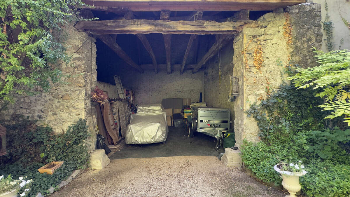 Maison à VARCES-ALLIERES-ET-RISSET