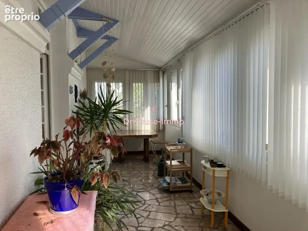 Maison 172 m² à Vittel  - photo 8