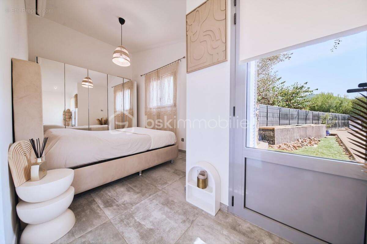 Appartement à LA VALETTE-DU-VAR