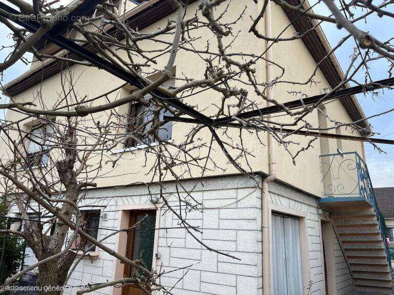 Maison à ARNOUVILLE-LES-GONESSE
