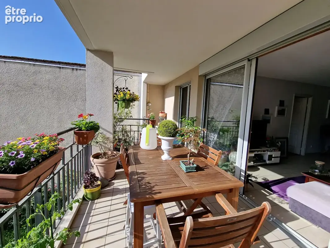 Montchat - superbe t4 de 100 m² avec terrasse sans vis-à-vis - photo 10