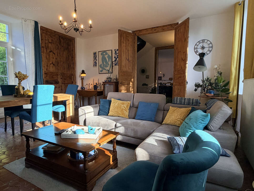 Maison à FOUQUEBRUNE