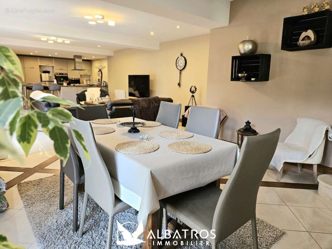 Maison à OUISTREHAM