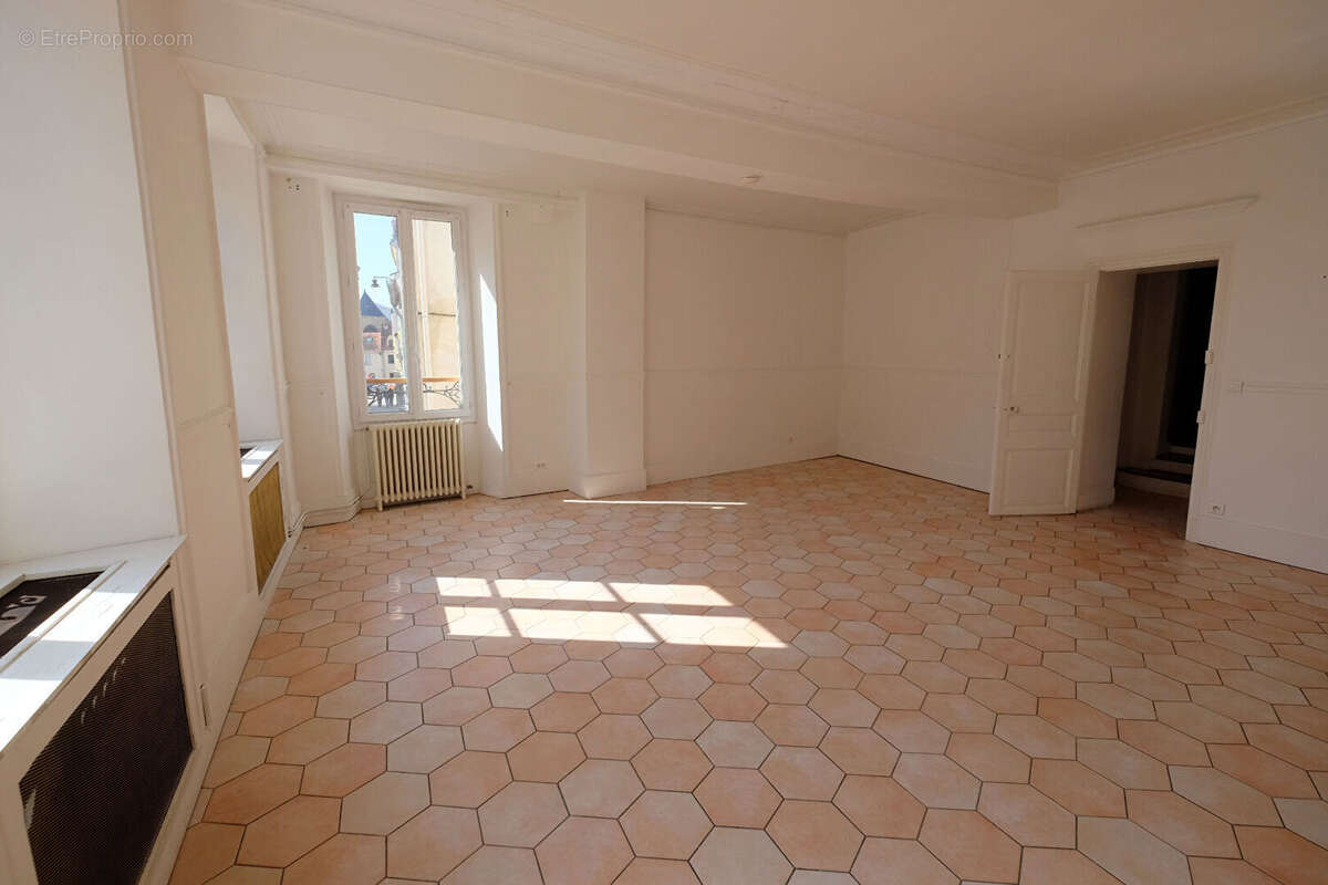 Appartement à CHEVREUSE