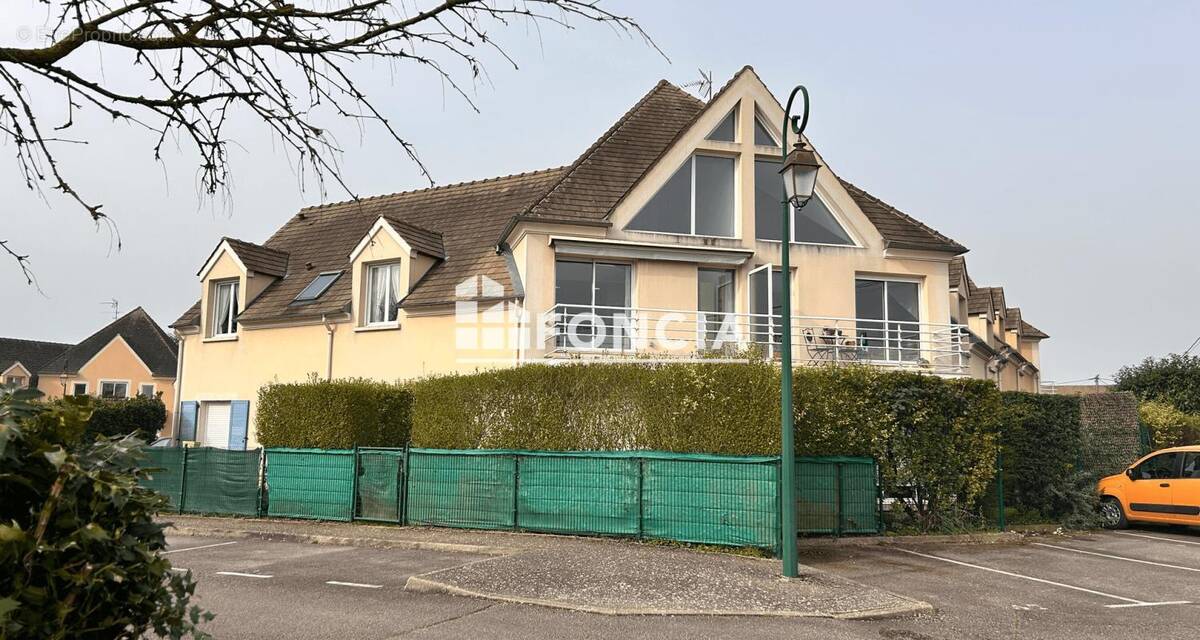 Appartement à BELLOY-EN-FRANCE