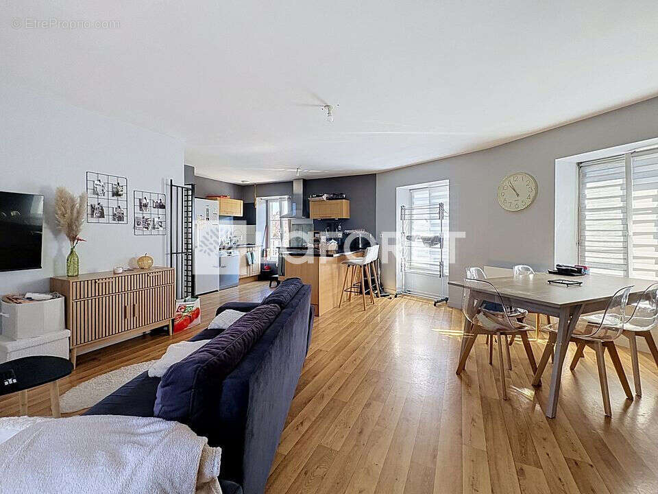 Immeuble appartement + local 145 m2 - photo 3