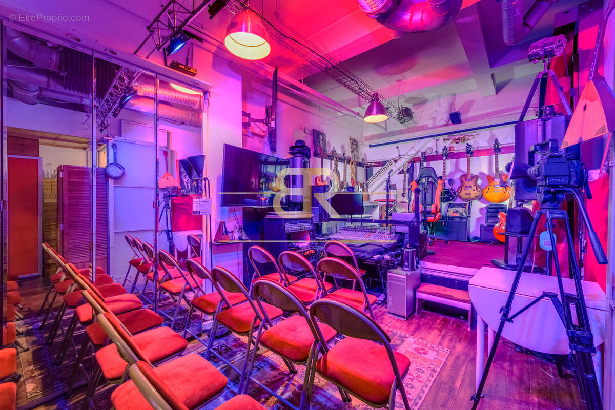 Studio d’enregistrement / 141 m2 en souplex / Usage mixte - photo 7