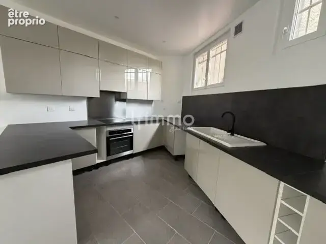 Maison de ville gare de Rosny proche centre ville - photo 2