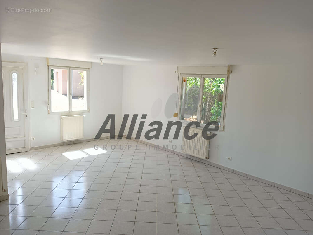 Proche luxeuil-les-bains, joli pavillon f4 - photo 9