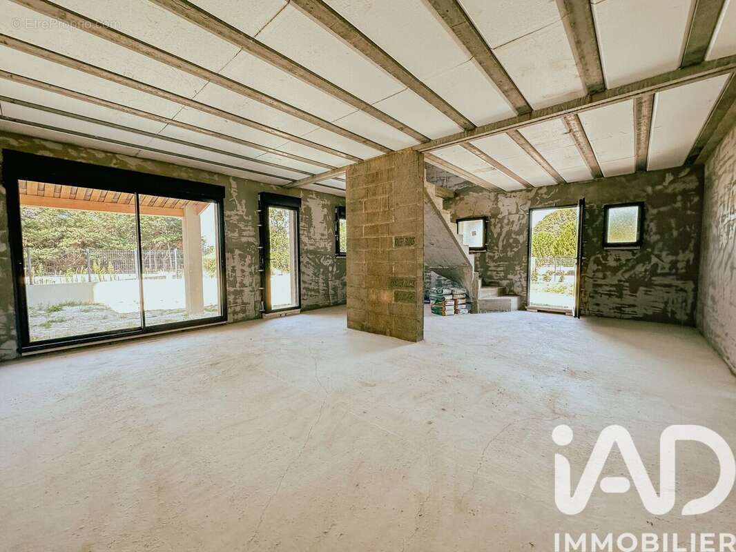 Photo 3 - Maison à ENTRECHAUX