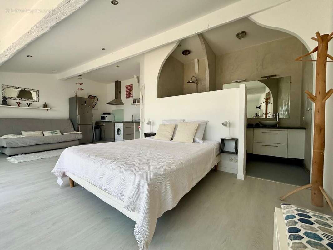 Appartement à BOUZIGUES