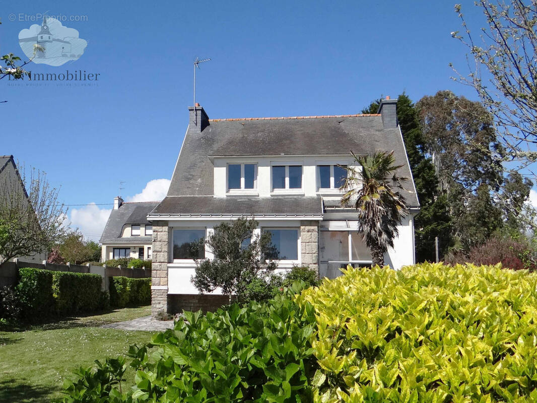 Maison à CLOHARS-CARNOET