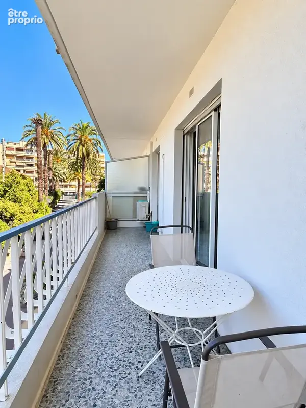 Cannes   avenue de grasse  2 pièces de qualité   calme absolu   balcon   vue verdure - photo 9