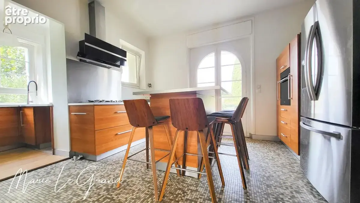 Maison 7 pièces 154 m² à vendre à Castres (81100) - photo 7