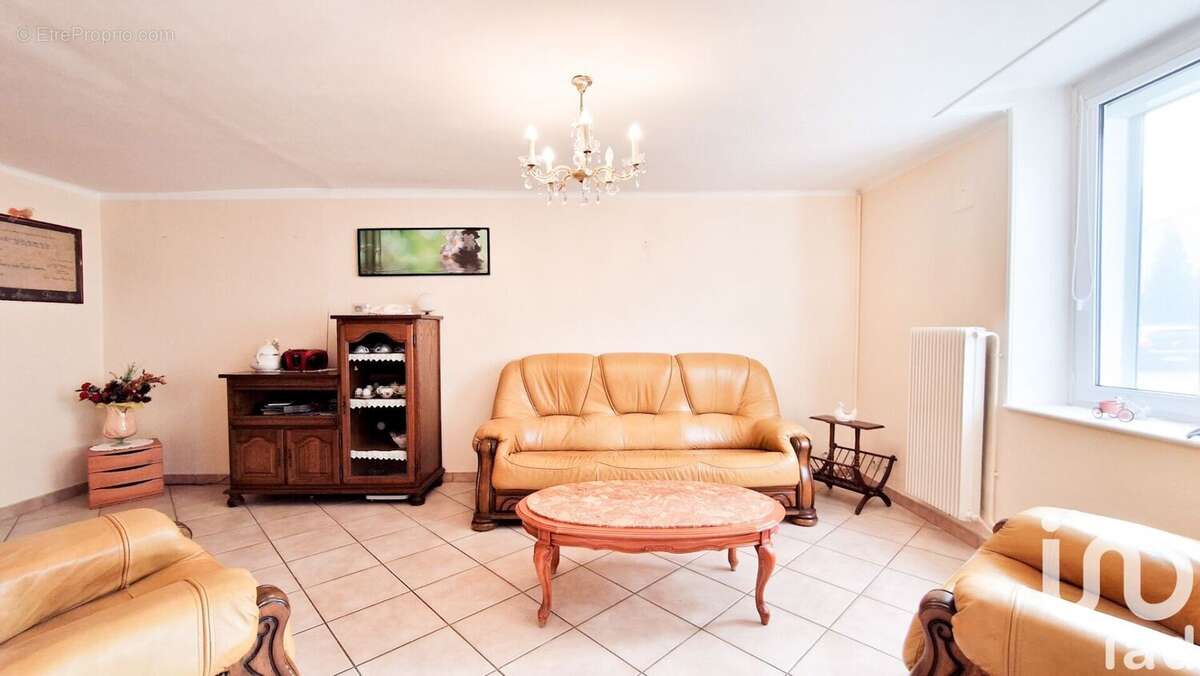 Photo 2 - Maison à MARS-LA-TOUR